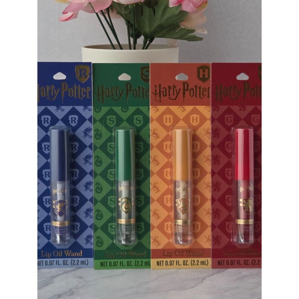 Harry Potter Hogwarts Lip Oil Wand Set of 4